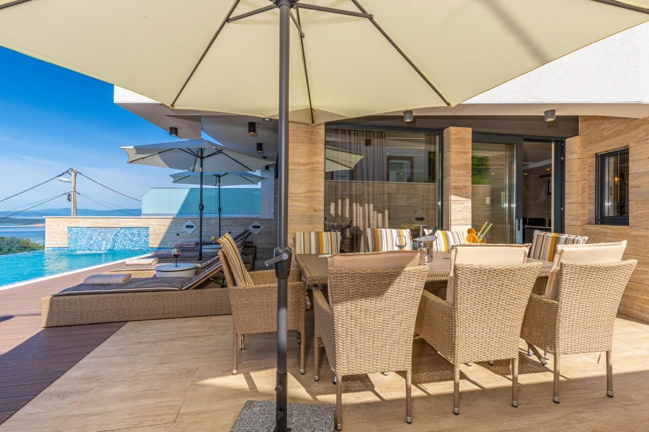 Villa Marassi With Heated Pool, Hot Tub And Sauna Crikvenica Kültér fotó